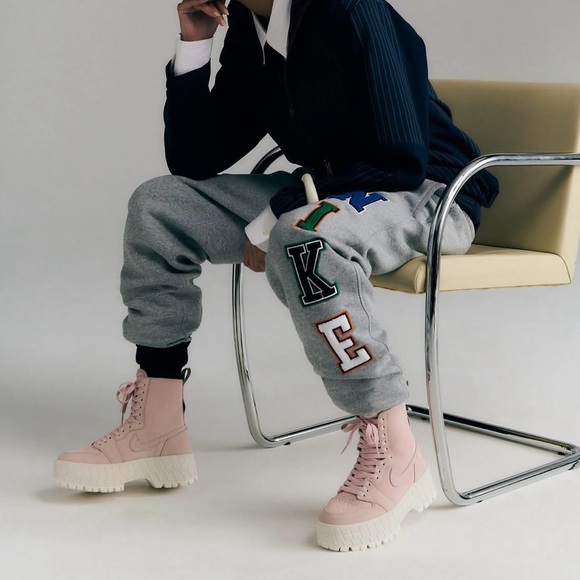 Nike Air Jordan 1 Brooklyn Boot - Picture 10 of 13